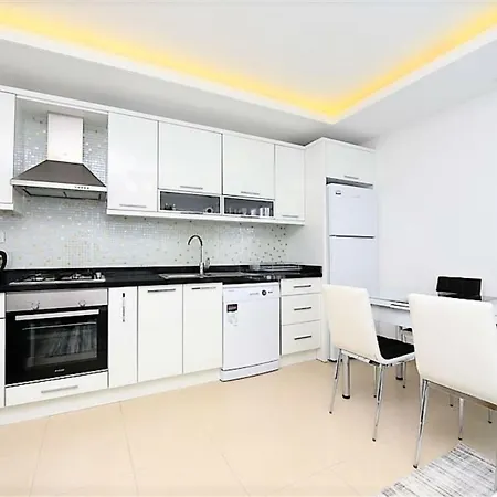 Apartment Crown Luxury Avsallar